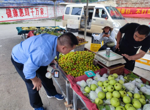 广西柳州市市场监管局开展电子秤等在用计量器具专项检查米乐 M6(图3)